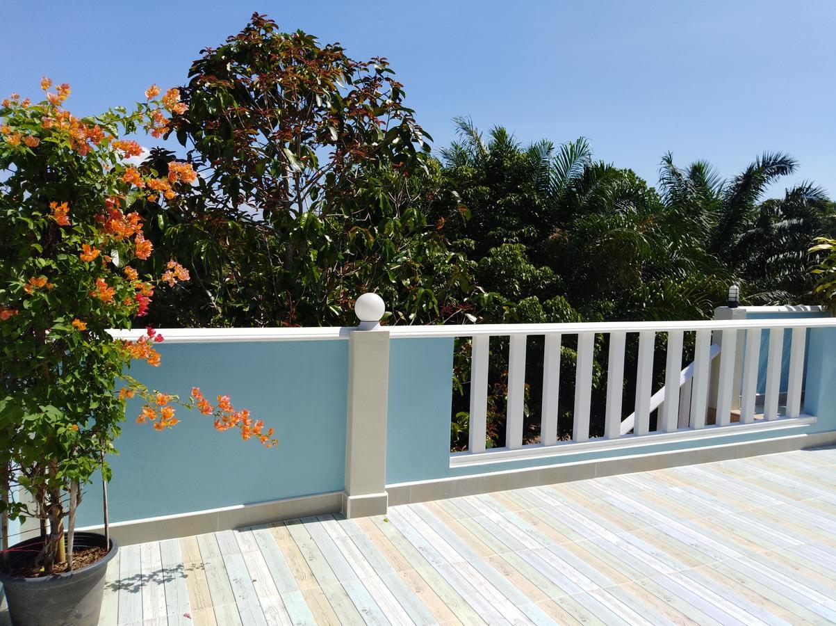 Baan Kalaya Garden  Apartment Phuket Bagian luar foto